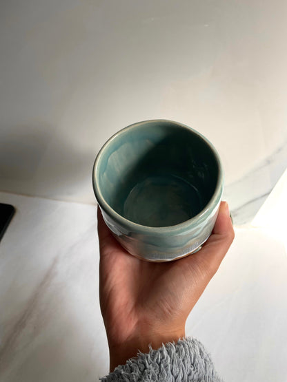 Tasse écume bleue