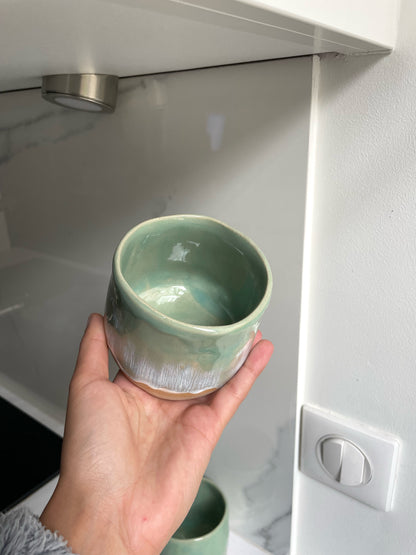 Tasse écume verte