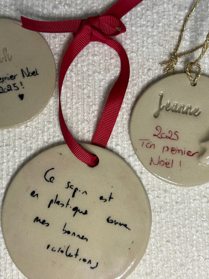 Boules de Noël - Mots suspendus